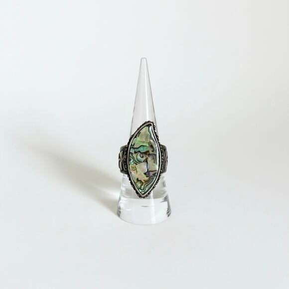Vintage Abalone Ring Marquise Brass Tone Clover Statement Shell Jewelry Size 8.5 - Picture 1 of 2